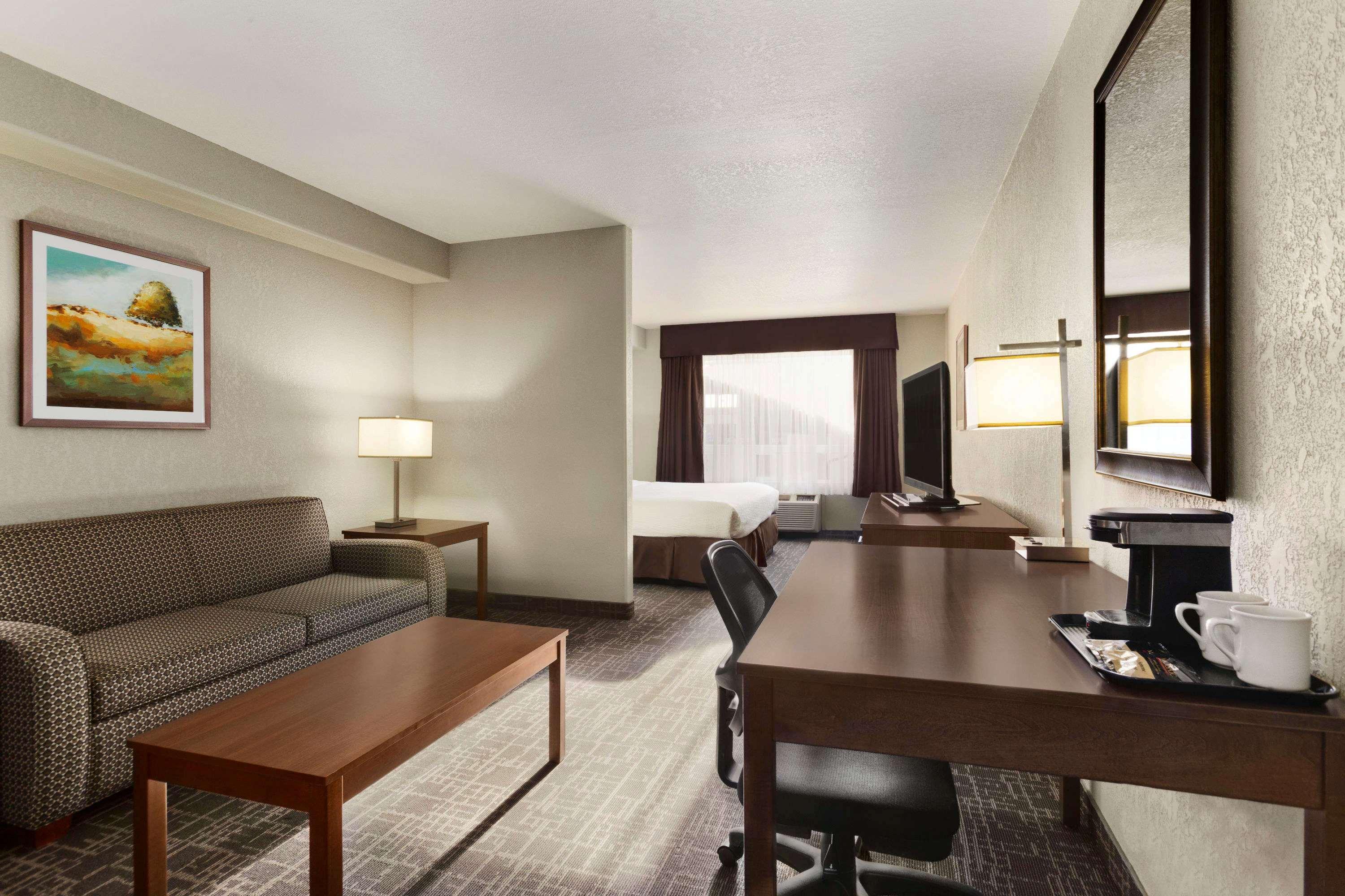 Days Inn & Suites By Wyndham Yorkton Esterno foto
