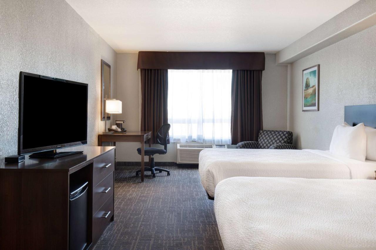 Days Inn & Suites By Wyndham Yorkton Esterno foto