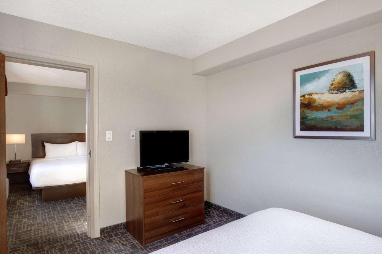 Days Inn & Suites By Wyndham Yorkton Esterno foto