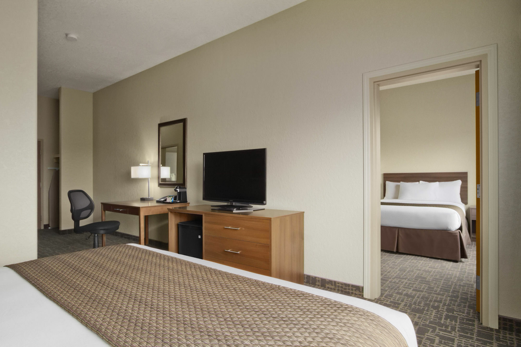 Days Inn & Suites By Wyndham Yorkton Esterno foto